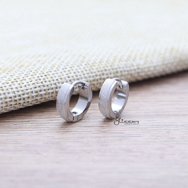 Stainless Steel Sand Sparkle Center Hinged Hoop Earrings with Step Edges-earrings, Hoop Earrings, Huggie Earrings, Jewellery, Men's Earrings, Men's Jewellery, Stainless Steel, Women's Earrings, Women's Jewellery-er0122SandSparkleCenter02-Glitters